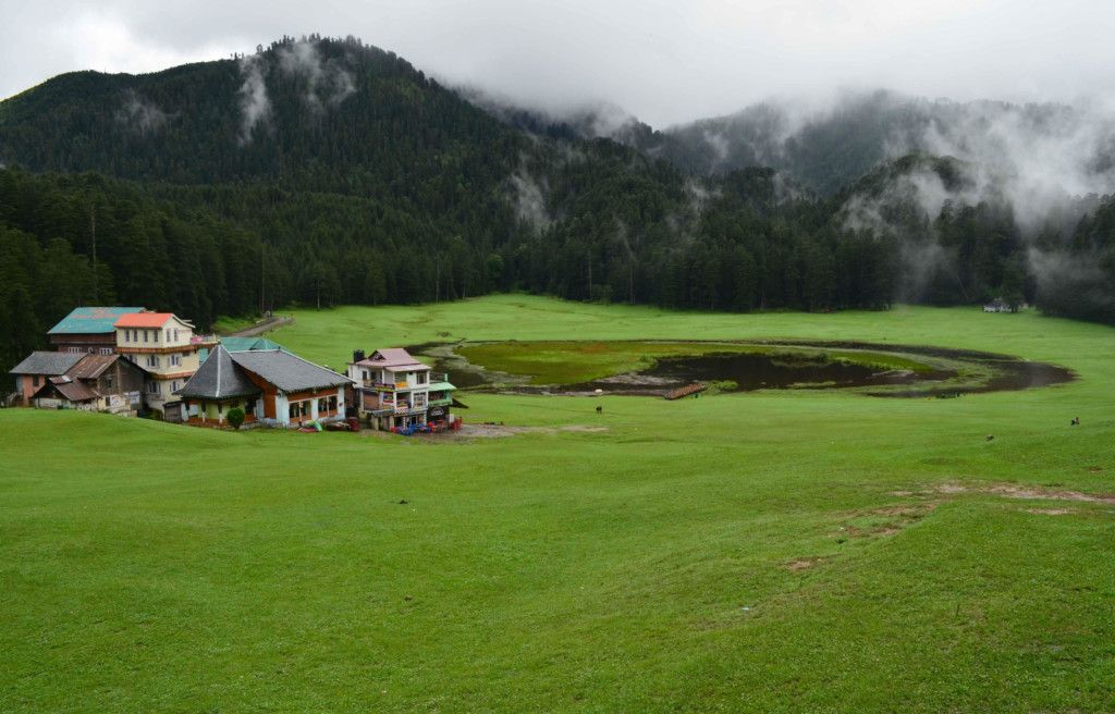 Monasteries and Himalayan views in Dharamshala and McLeod Ganj